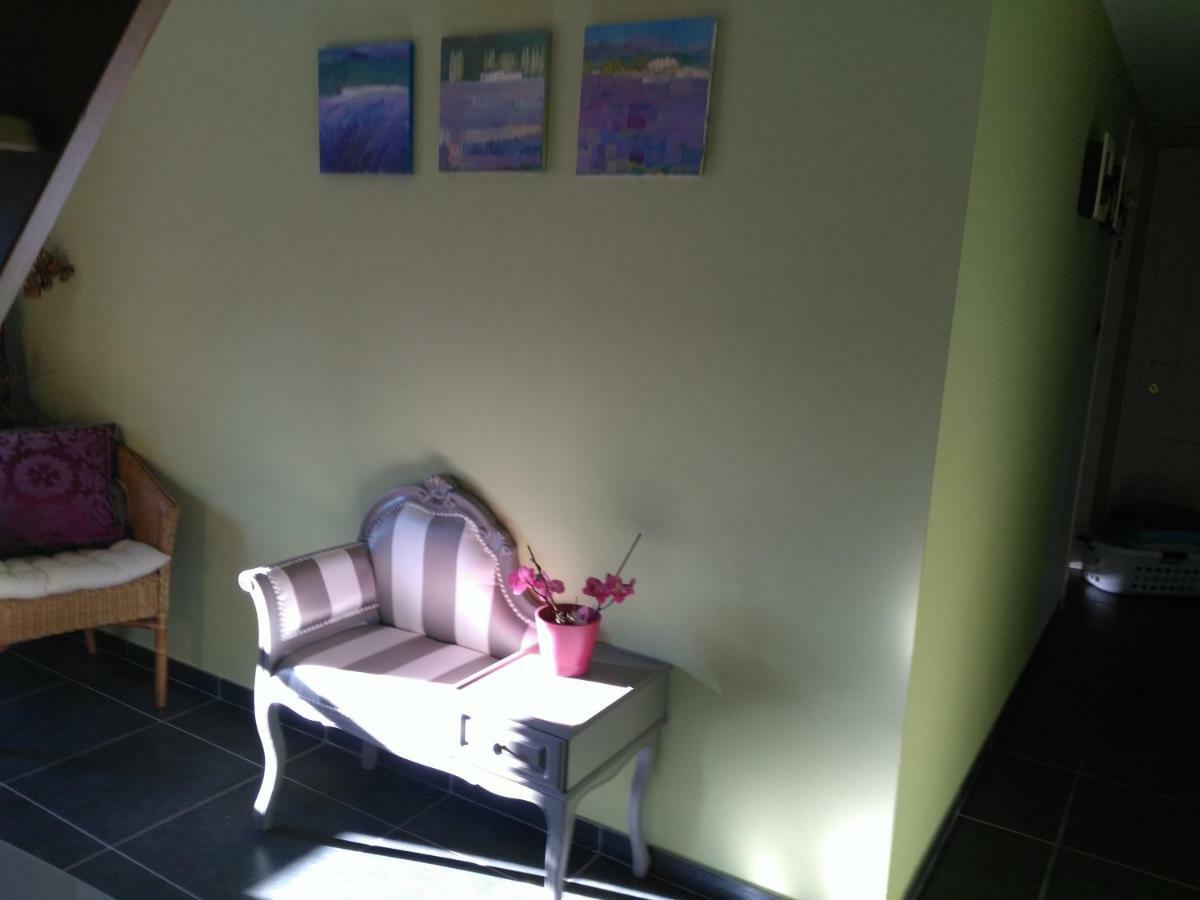 Les Sansonnets Hotel Vaux-sur-Sure Bagian luar foto